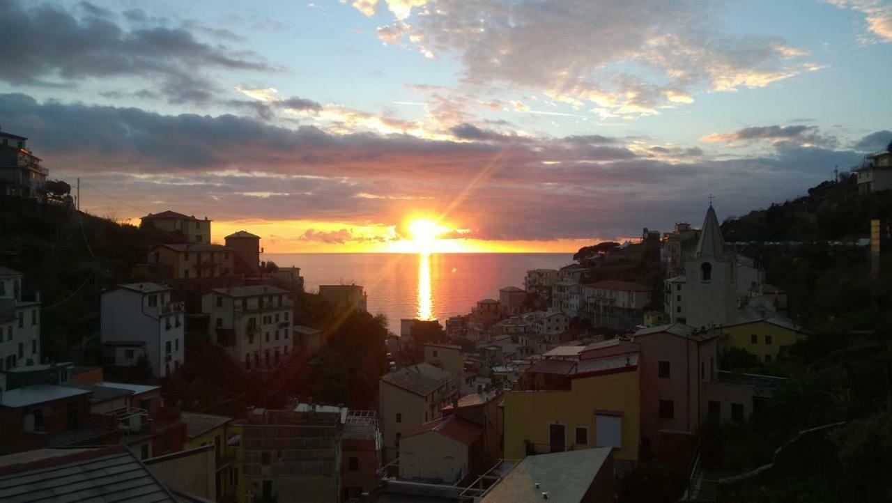 Affittacamere Fiorella Riomaggiore Exterior photo